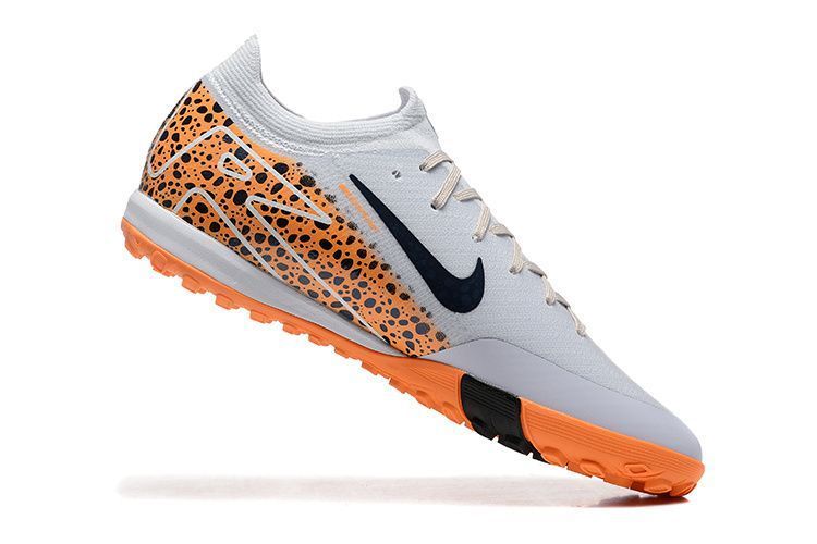 Сороконожки Air Zoom Mercurial Vapor 16 TF s-21-45 фото